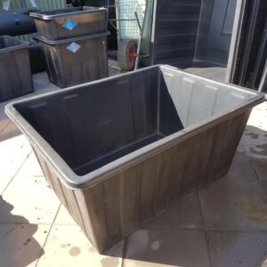 TITAN 500L 1210x890x560mm rectangle pond